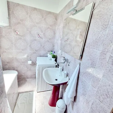 Apartment Figa *